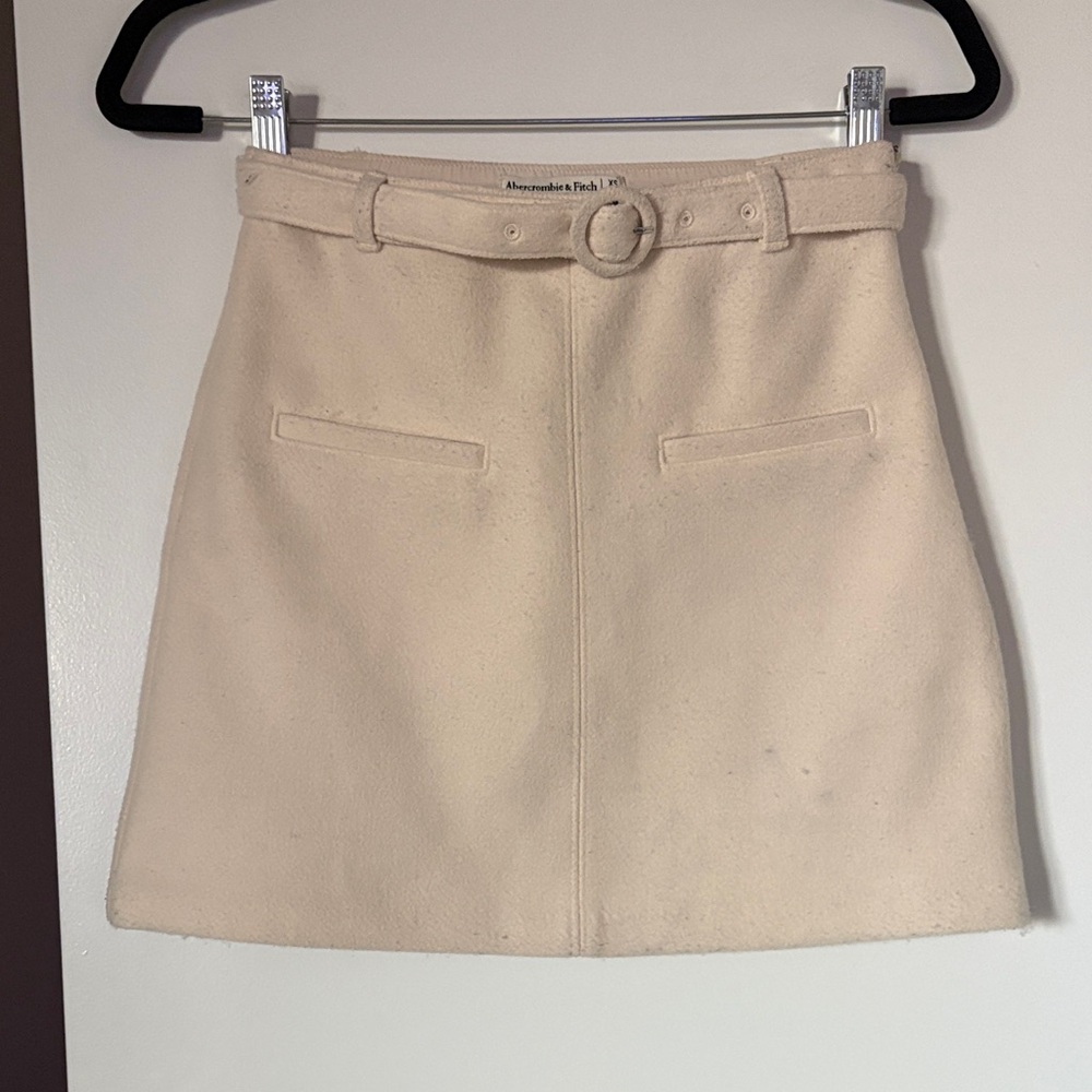 Women's Cream Skirt with Belt